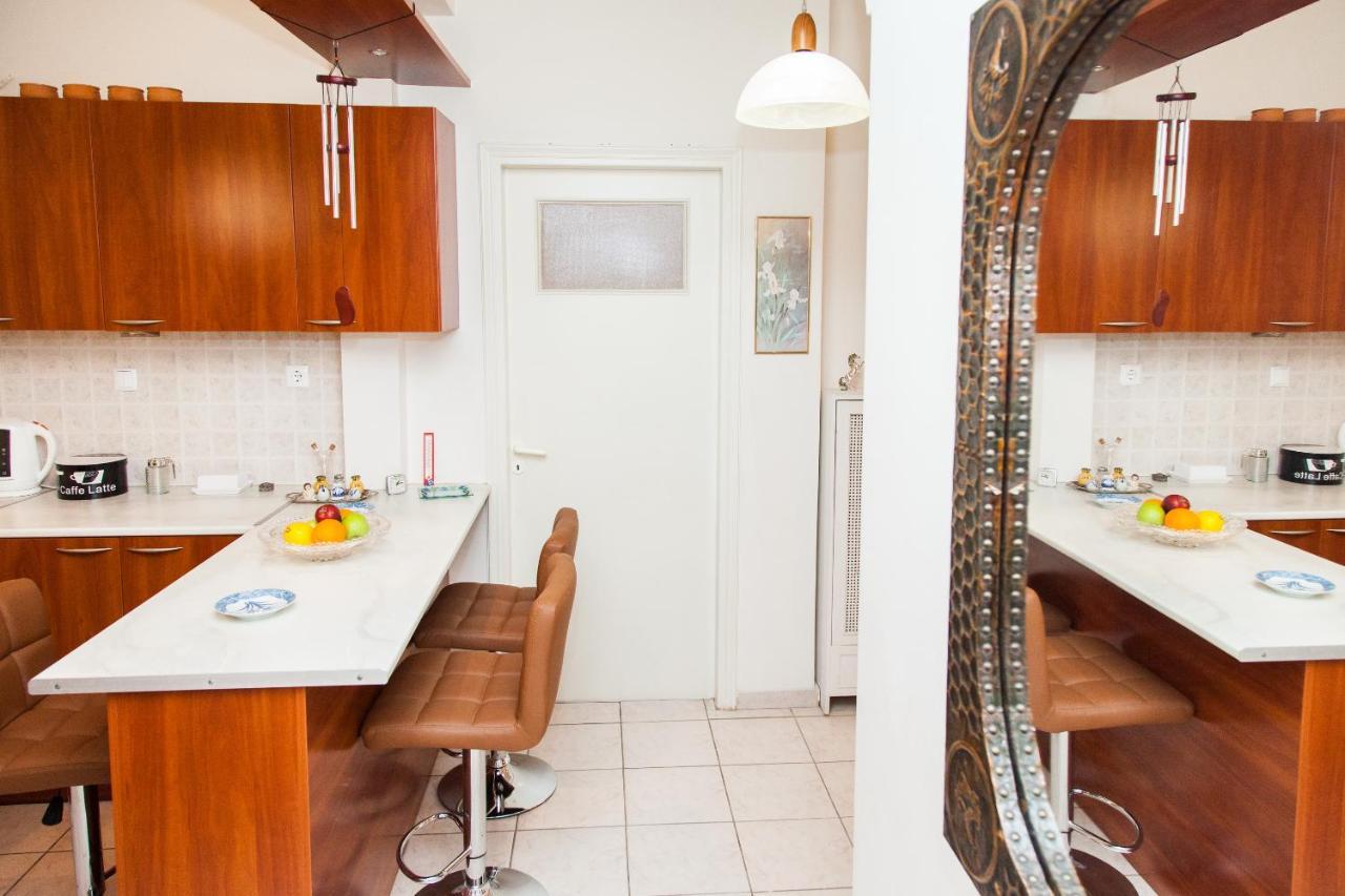 Vintage Apartment In Downtown Athens! Екстер'єр фото